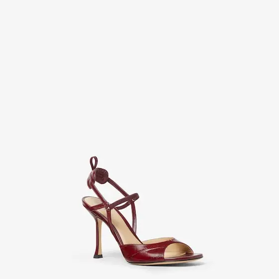Fendi Streamlined, feminine Very Colibrì sandals with narrow | Thumbnail 2 Fendi Streamlined, feminine Very Colibrì sandals with narrow | Thumbnail 2