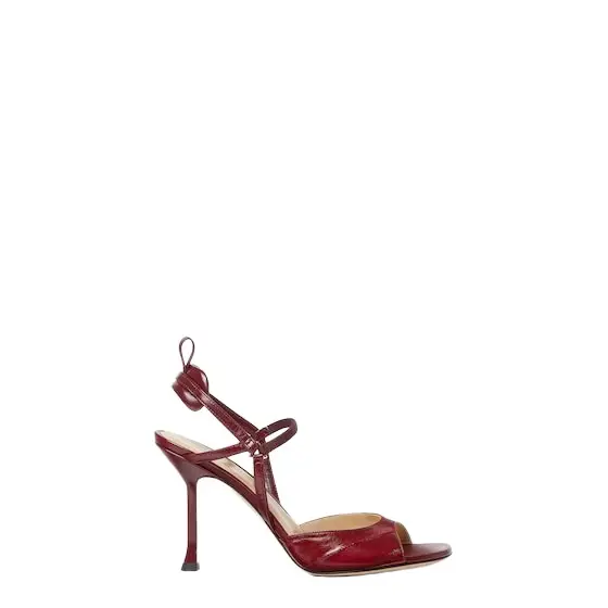 Fendi Streamlined, feminine Very Colibrì sandals with narrow