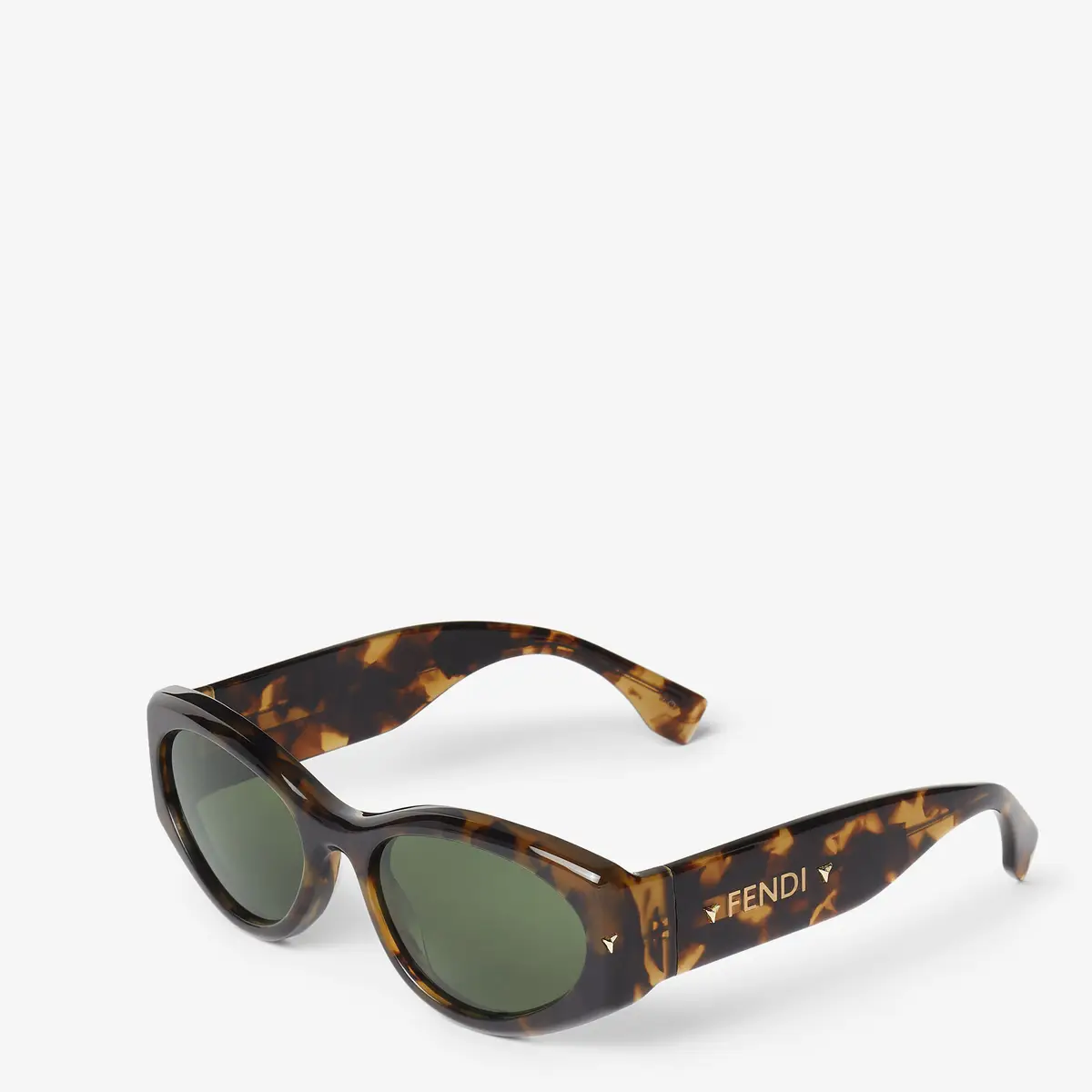 Fendi Graphic volumes and sculptural lines bring star status | Thumbnail 2 Fendi Graphic volumes and sculptural lines bring star status | Thumbnail 2