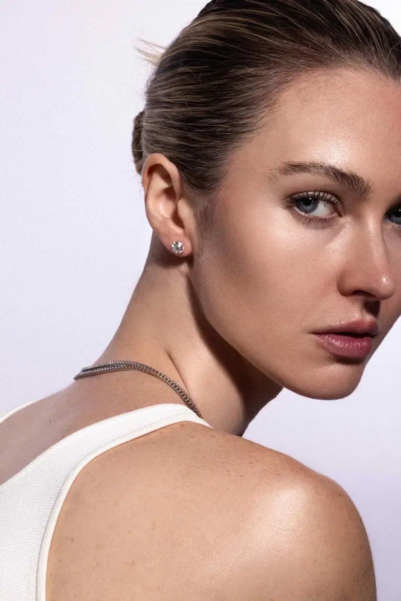 WITH LOVE TRAVEL Lab-Grown Diamond Martini Prong Stud Earrings - 3ct | Thumbnail 2