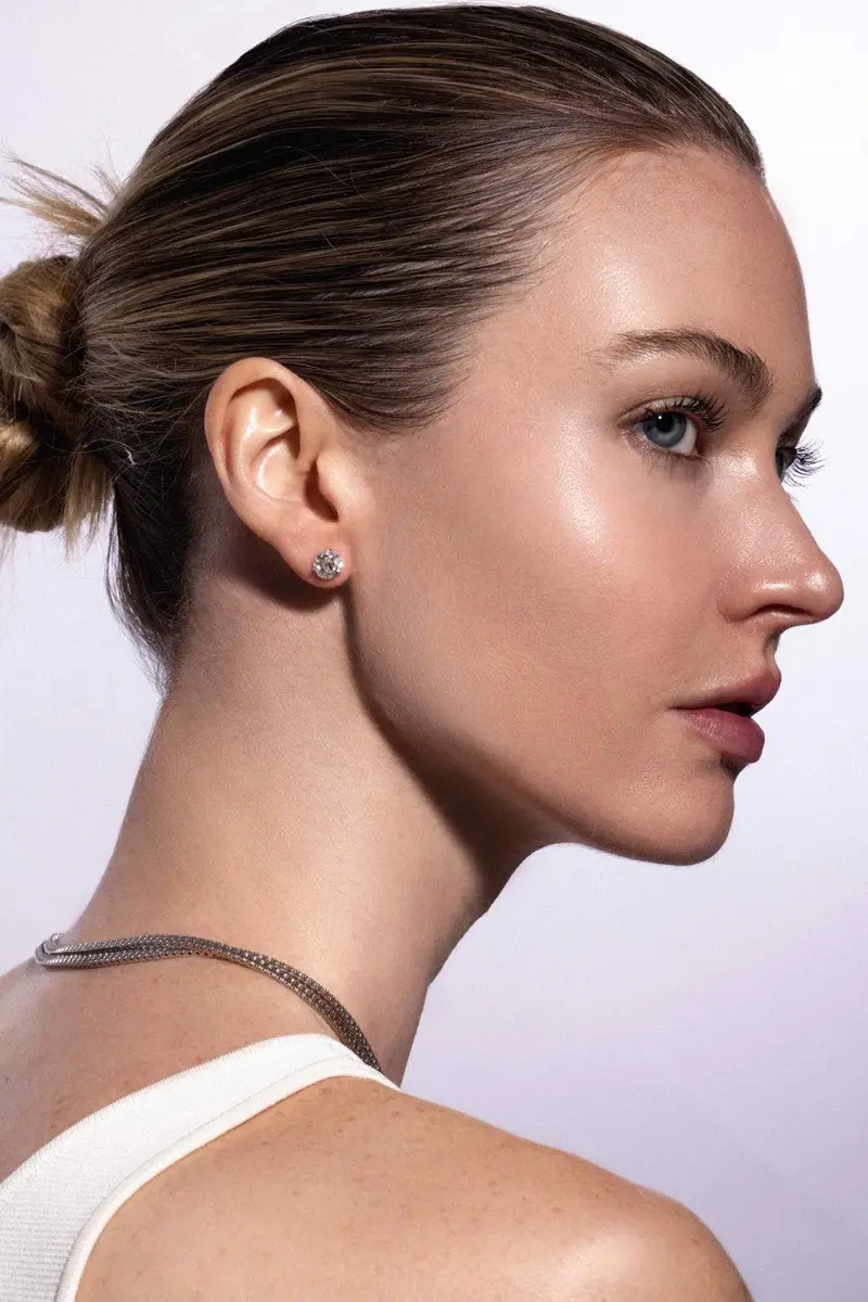 WITH LOVE TRAVEL Lab-Grown Diamond Martini Prong Stud Earrings - 3ct | Thumbnail 3