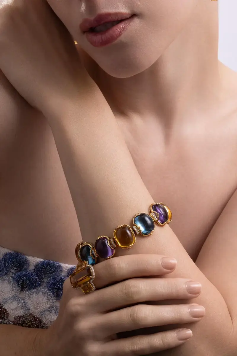 GOSHWARA London Blue Topaz Amethyst Diamond Cushion G-One Bracelet | Thumbnail 4