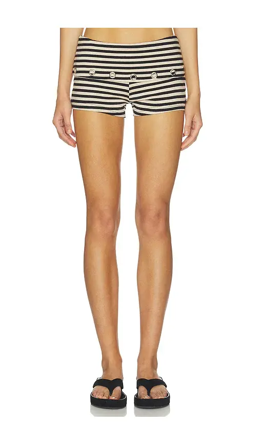 Zemeta Celestial Short | Image 1 Zemeta Celestial Short | Image 1