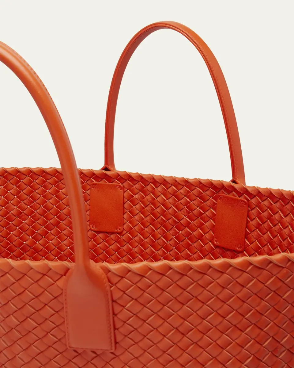 Bottega Veneta Large Cabat Bag | Thumbnail 4