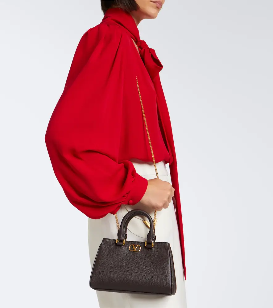 Valentino Garavani VLogo Mini leather top-handle bag | Thumbnail 5 Valentino Garavani VLogo Mini leather top-handle bag | Thumbnail 5