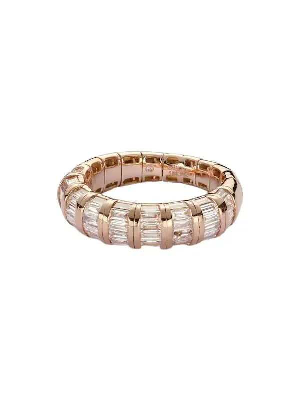 18kt rose gold ring with diamonds