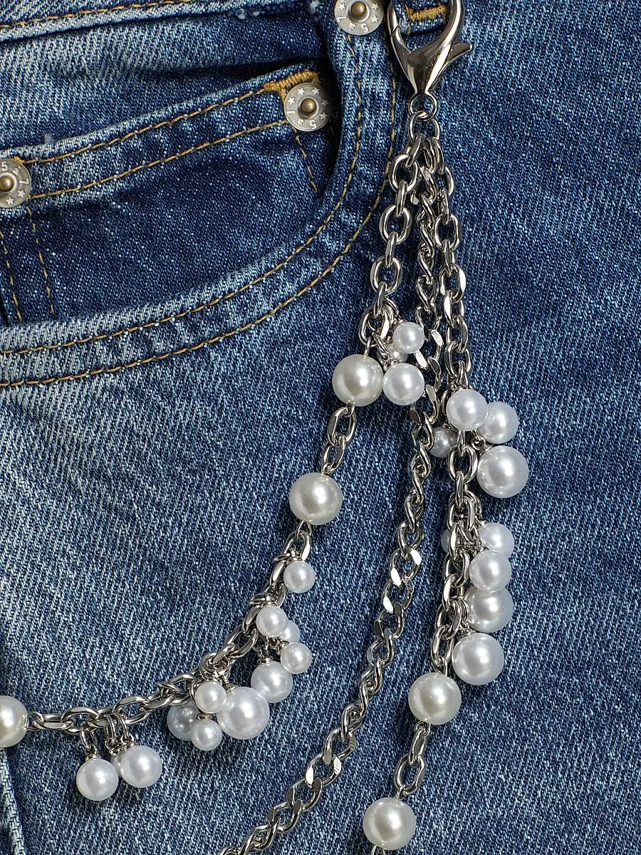 Cinq à Sept Women's Betsy Pearl-Chain Stretch-Cotton Straight-Leg Jeans | Thumbnail 7 Cinq à Sept Women's Betsy Pearl-Chain Stretch-Cotton Straight-Leg Jeans | Thumbnail 7