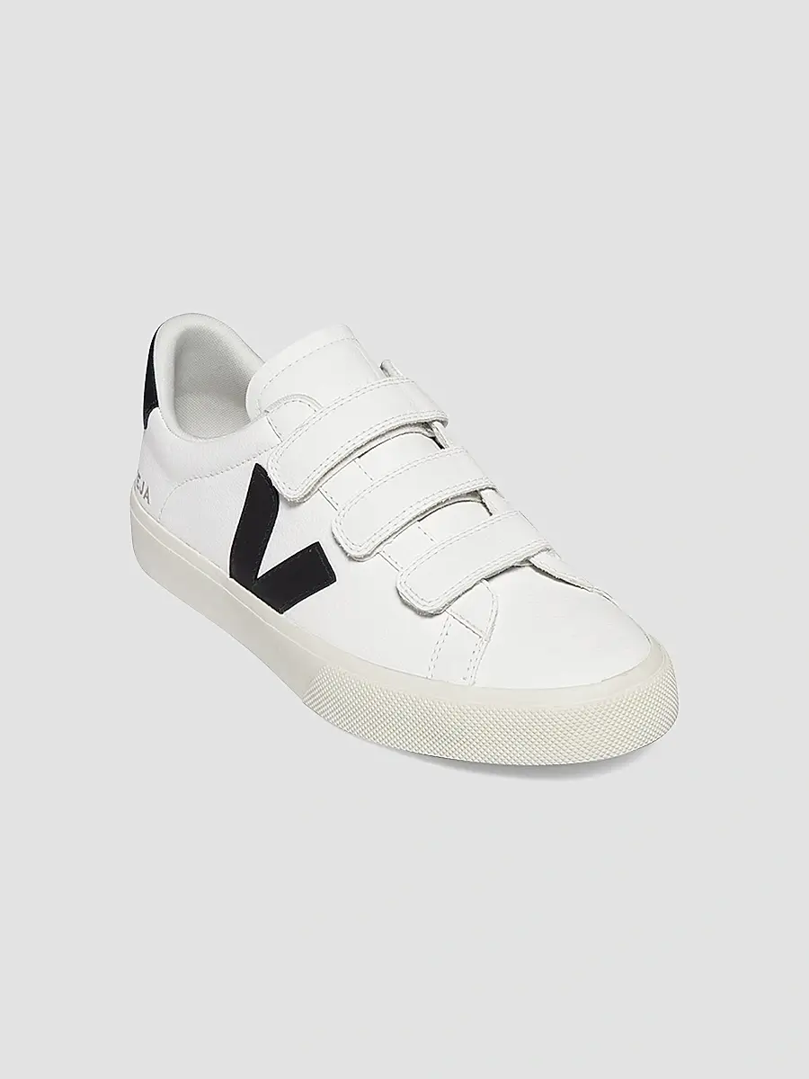 Veja Women's Recife Leather Low-Top Sneakers | Thumbnail 2 Veja Women's Recife Leather Low-Top Sneakers | Thumbnail 2