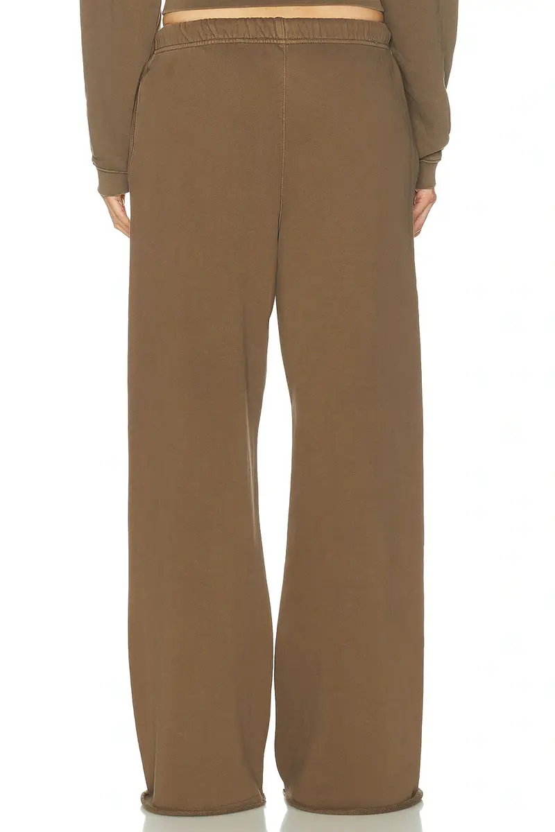 Fear of God Essentials Undone Cut Lounge Fit Sweatpant | Thumbnail 4 Fear of God Essentials Undone Cut Lounge Fit Sweatpant | Thumbnail 4