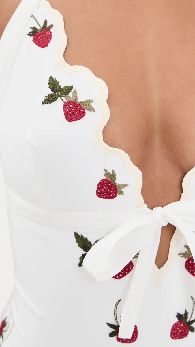 Sea Bindi Strawberry One Piece | Thumbnail 6 Sea Bindi Strawberry One Piece | Thumbnail 6
