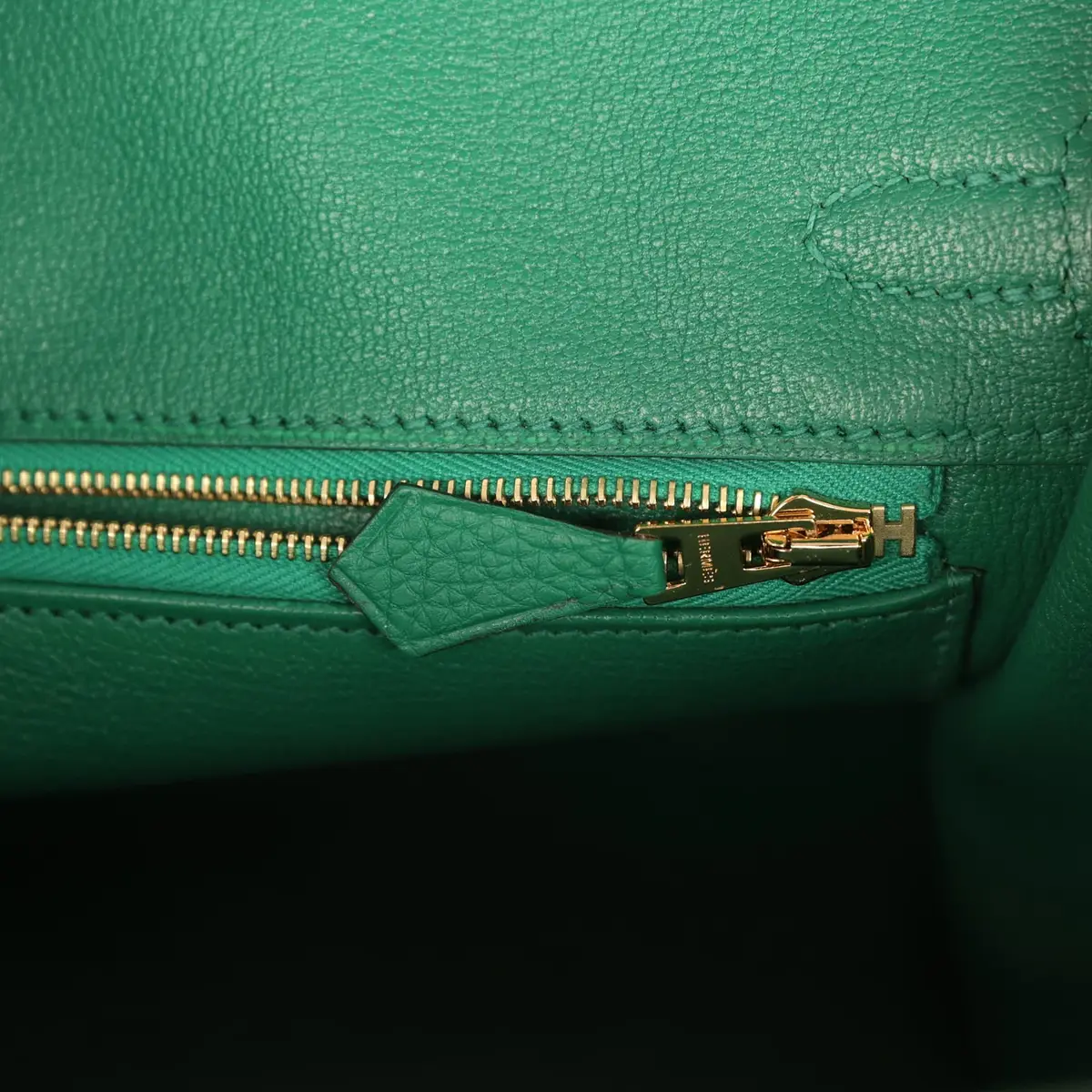 HERMÈS Hermes Birkin 25 Vert Vertigo Togo Gold Hardware | Thumbnail 9 HERMÈS Hermes Birkin 25 Vert Vertigo Togo Gold Hardware | Thumbnail 9