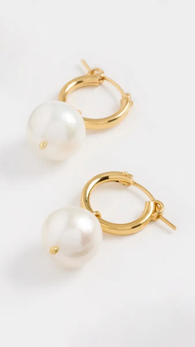 CHAN LUU Baroque Pearl Hoop Earrings | Thumbnail 4