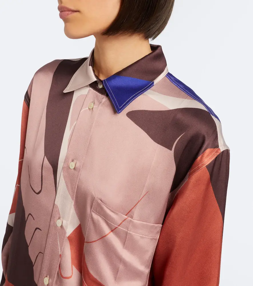 Victoria Beckham Printed crêpe satin shirt | Thumbnail 4