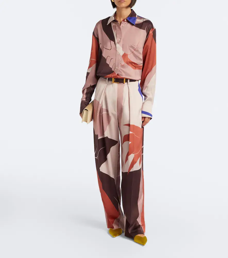 Victoria Beckham Printed crêpe satin shirt | Thumbnail 5