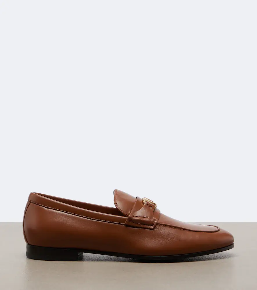 Valentino Garavani VLogo leather loafers | Thumbnail 4 Valentino Garavani VLogo leather loafers | Thumbnail 4