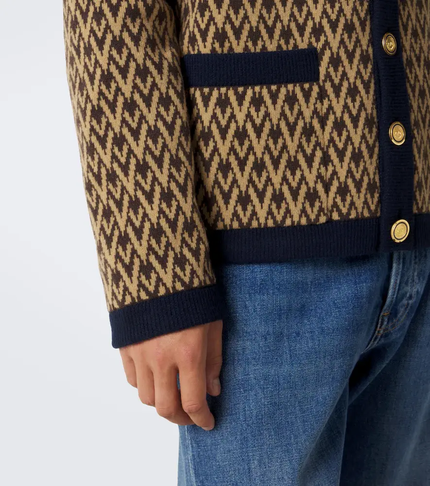 Valentino Garavani Toute La V jacquard virgin wool cardigan | Thumbnail 3