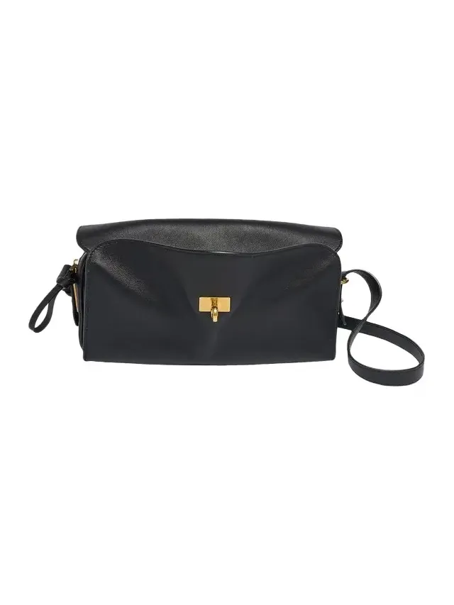 Le 7 Medium Leather Shoulder Bag Le 7 Medium Leather Shoulder Bag