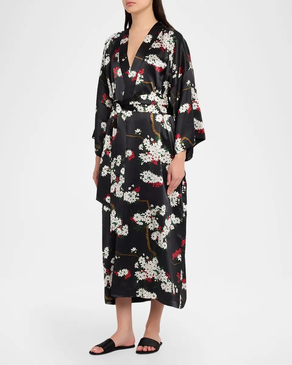 Olivia von Halle Queenie René Floral-Print Silk Robe | Thumbnail 4 Olivia von Halle Queenie René Floral-Print Silk Robe | Thumbnail 4