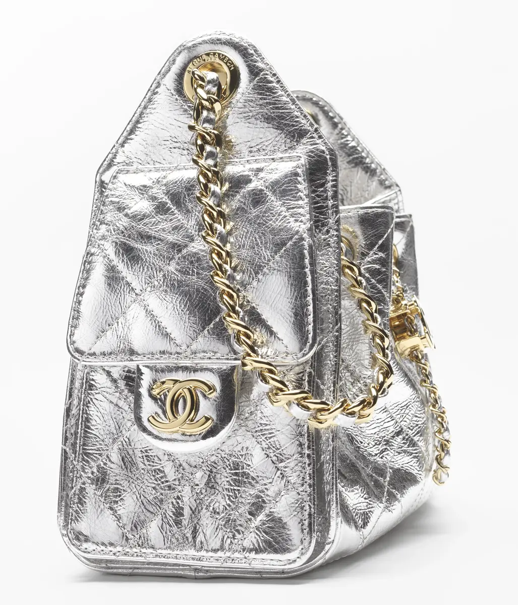 Chanel CHANEL 25 Mini Handbag | Thumbnail 4 Chanel CHANEL 25 Mini Handbag | Thumbnail 4