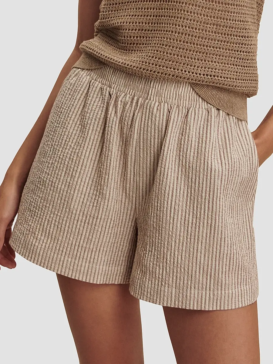 Varley Women's Darina Striped Stretch-Cotton Seersucker Shorts | Thumbnail 6 Varley Women's Darina Striped Stretch-Cotton Seersucker Shorts | Thumbnail 6