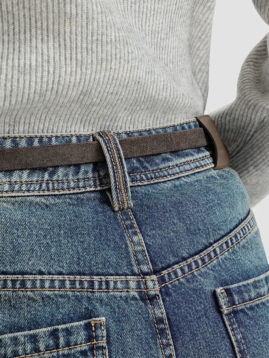 Brunello Cucinelli Women's Authentic Denim Baggy Tapered Jeans | Thumbnail 5 Brunello Cucinelli Women's Authentic Denim Baggy Tapered Jeans | Thumbnail 5