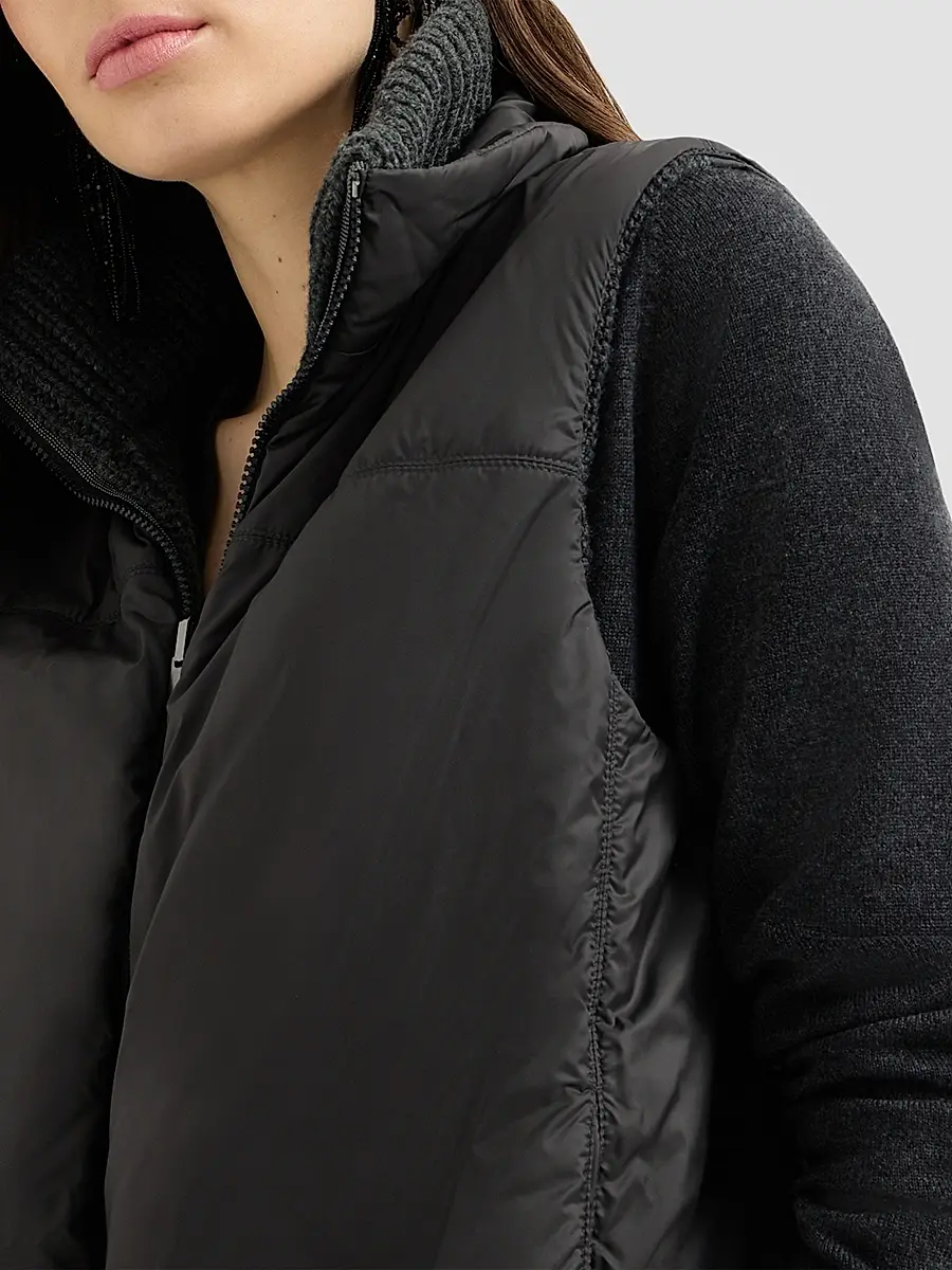 Brunello Cucinelli Women's Cashmere Feather Yarn Reversible Knit Down Vest | Thumbnail 5 Brunello Cucinelli Women's Cashmere Feather Yarn Reversible Knit Down Vest | Thumbnail 5
