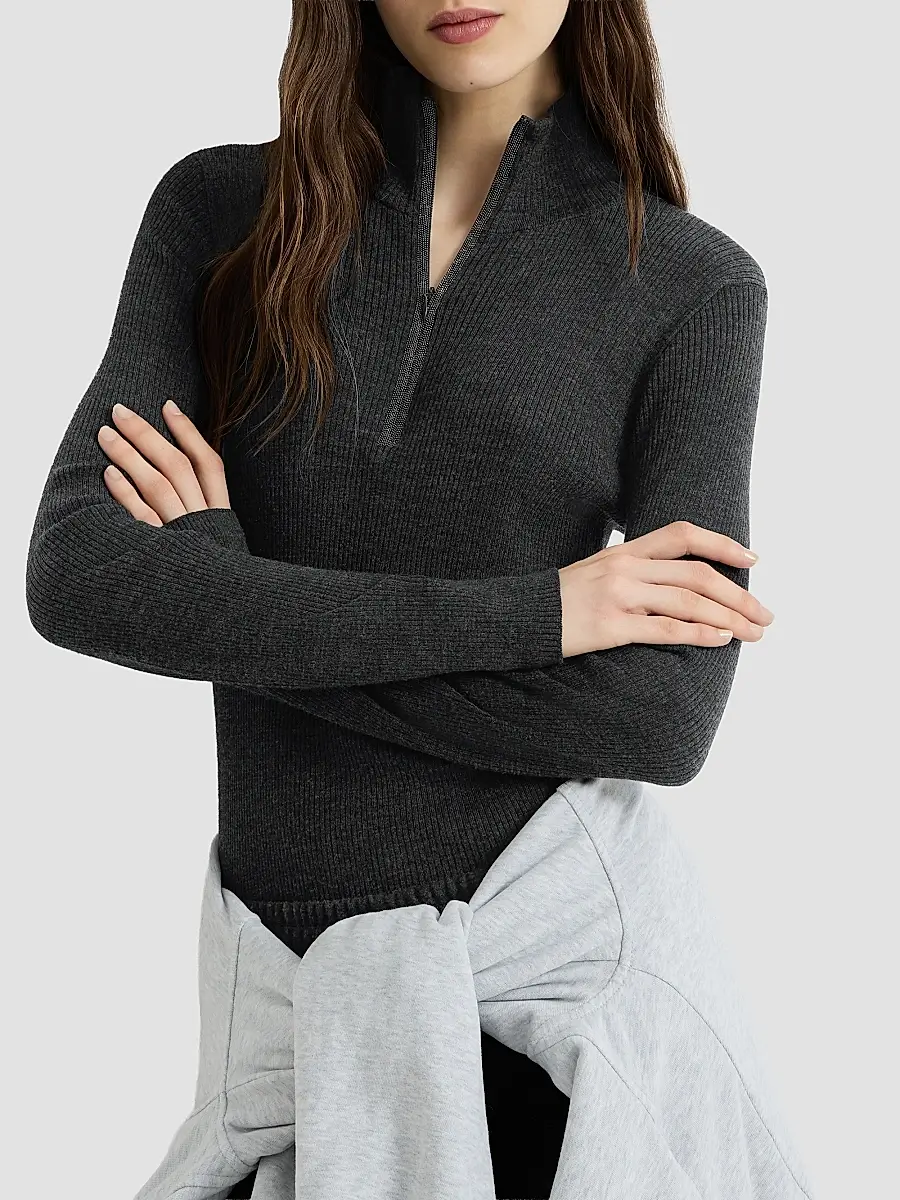 Brunello Cucinelli Women's Virgin Wool and Cashmere Lightweight Ribbed Turtleneck Sweater | Thumbnail 4