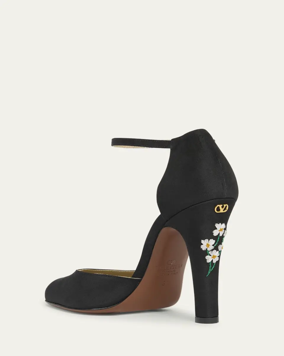 Valentino Garavani Hi Dolly Daisy Embroidered Satin Pumps | Thumbnail 4 Valentino Garavani Hi Dolly Daisy Embroidered Satin Pumps | Thumbnail 4