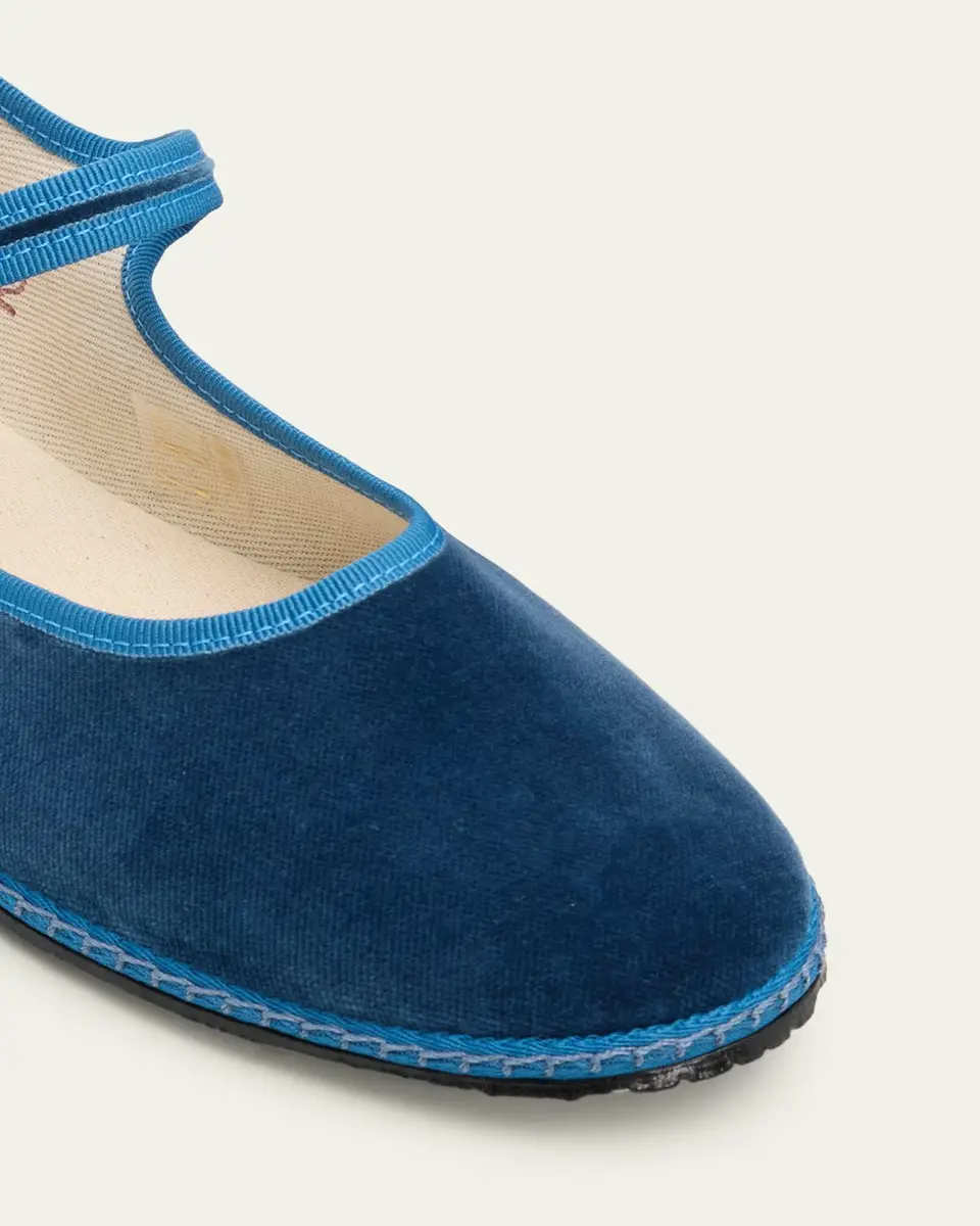 Vibi Venezia Timeless Delfina Velvet Mary Janes | Thumbnail 3 Vibi Venezia Timeless Delfina Velvet Mary Janes | Thumbnail 3