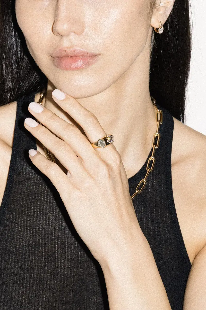 Uniform Object Diamond Cluster Battery Ring | Thumbnail 3 Uniform Object Diamond Cluster Battery Ring | Thumbnail 3