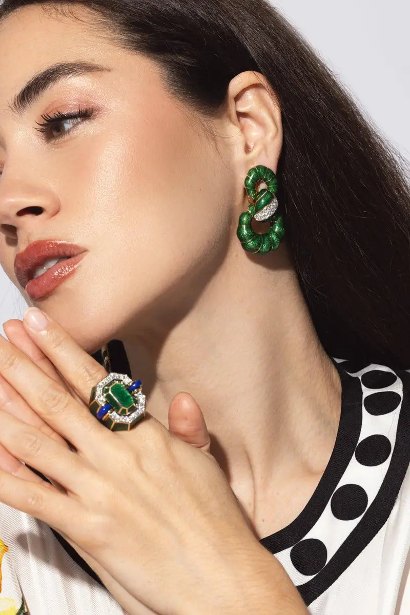 DAVID WEBB Diamond Green Fancy Hoop Earrings | Thumbnail 2 DAVID WEBB Diamond Green Fancy Hoop Earrings | Thumbnail 2
