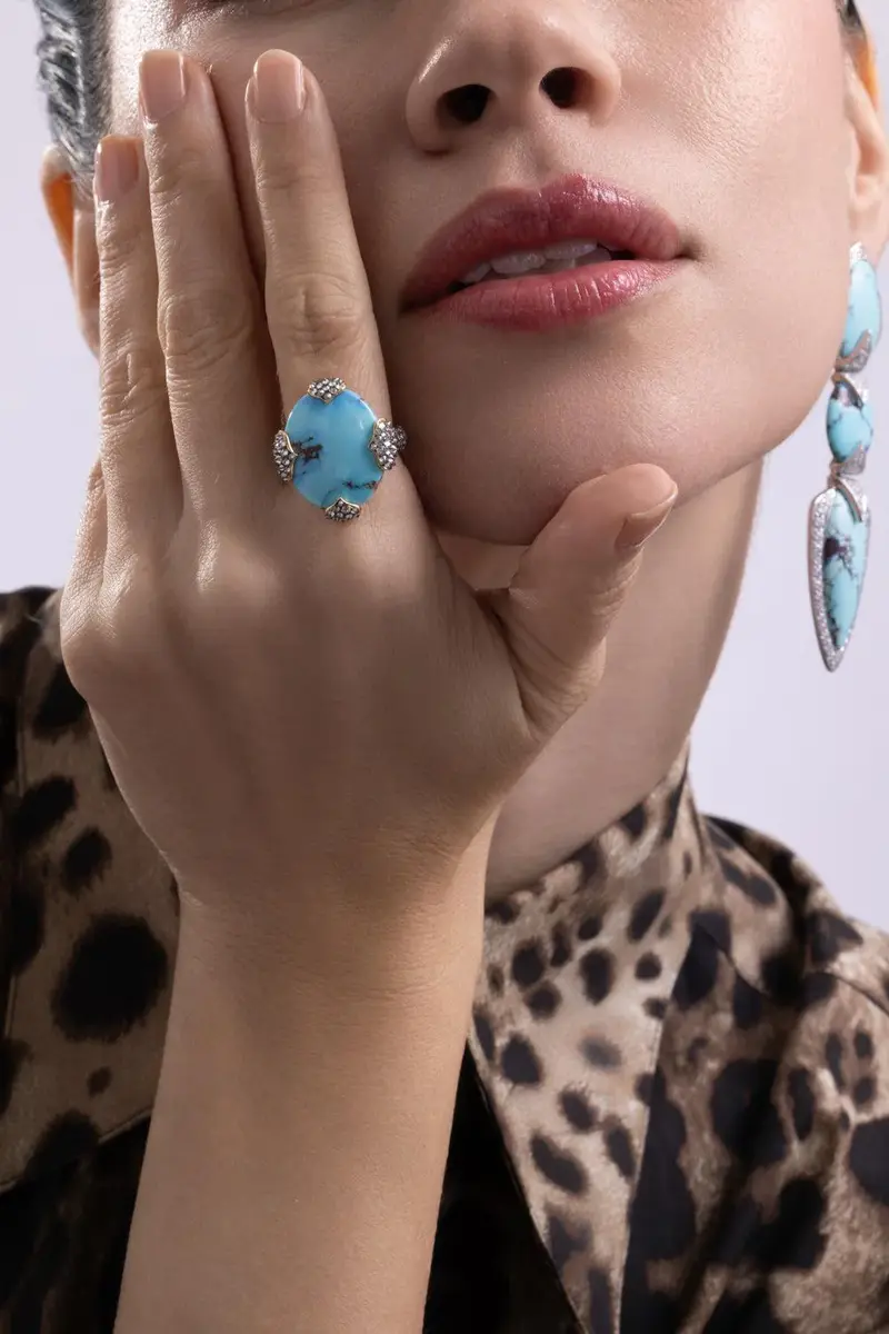 ARUNASHI Turquoise Diamond Ring | Thumbnail 4
