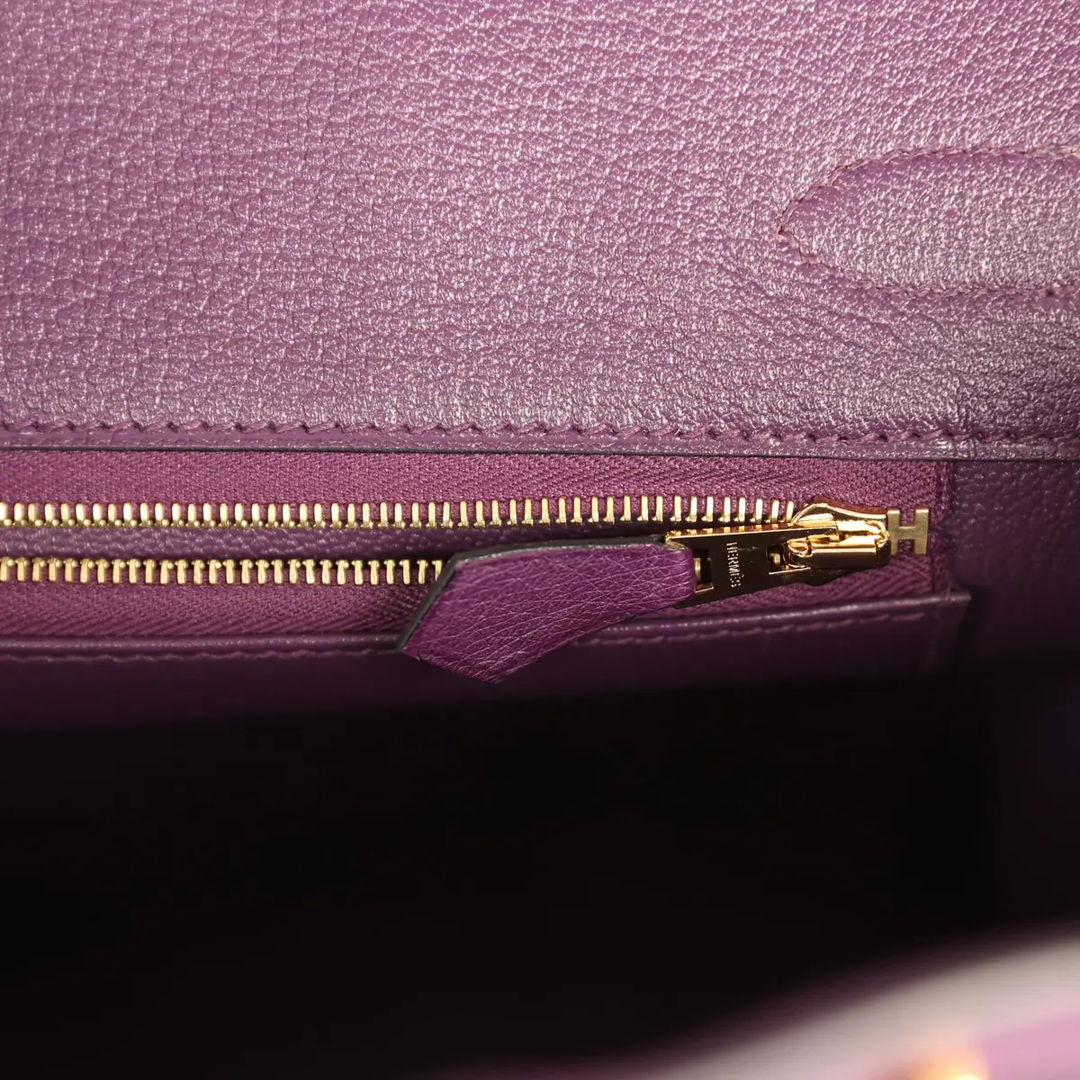 HERMÈS Hermes Birkin 30 Violet Ostrich Gold Hardware | Thumbnail 9 HERMÈS Hermes Birkin 30 Violet Ostrich Gold Hardware | Thumbnail 9