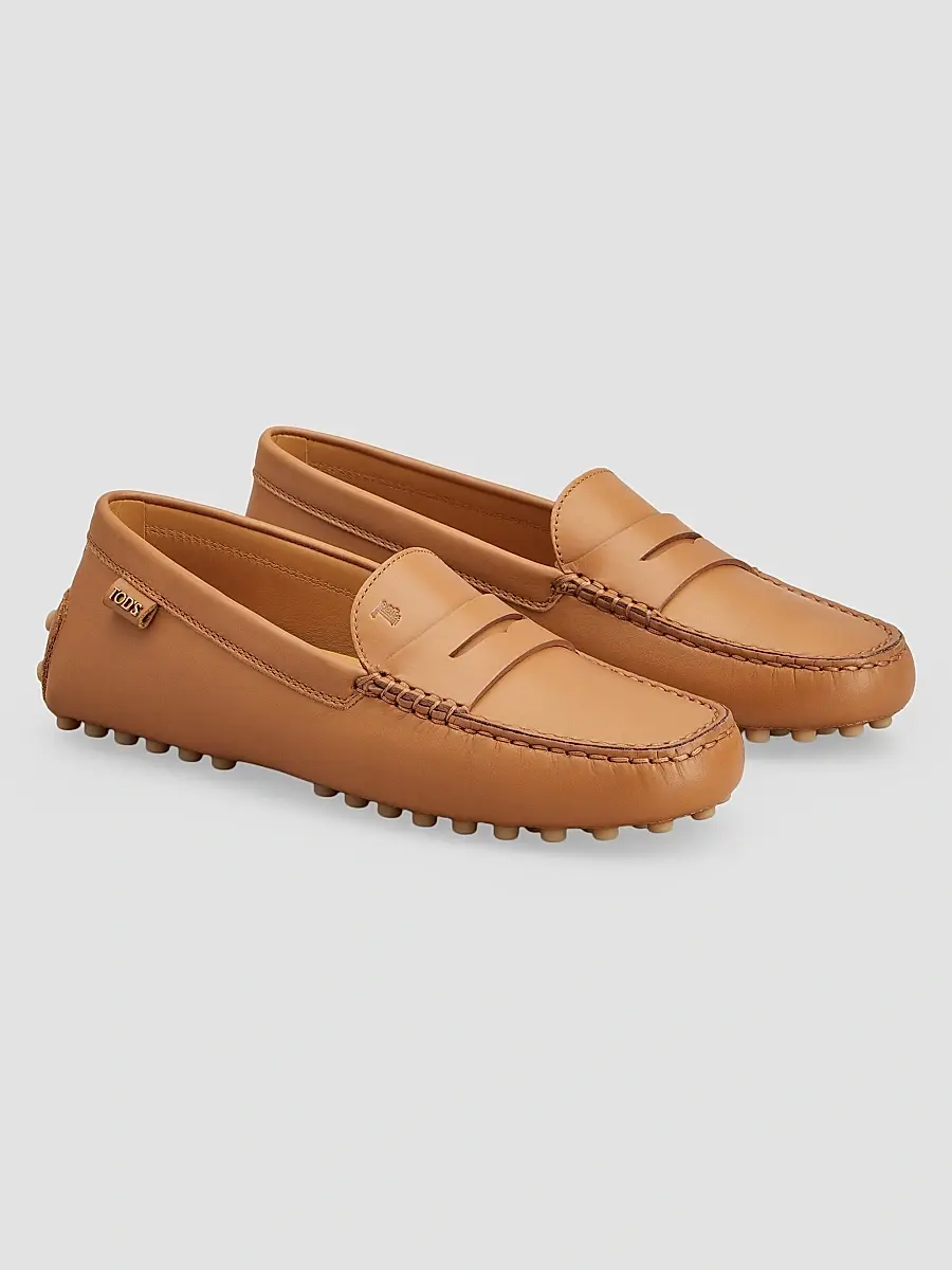 Tod's Women's Gommino Leather Loafers | Thumbnail 7