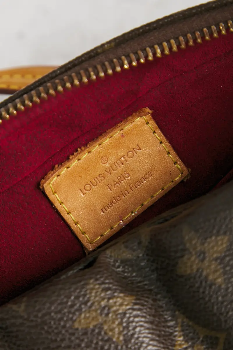 Louis Vuitton Monogram Viva Cite MM Shoulder Bag | Thumbnail 5 Louis Vuitton Monogram Viva Cite MM Shoulder Bag | Thumbnail 5