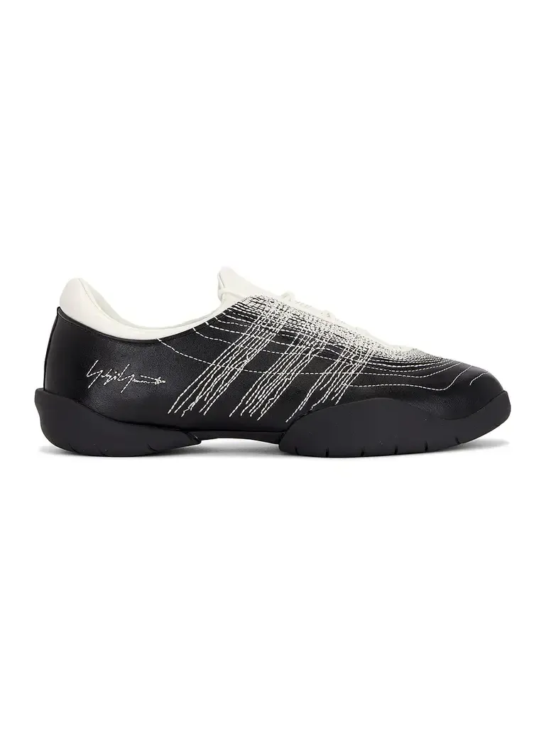 Regu Embroidery Sneaker Regu Embroidery Sneaker