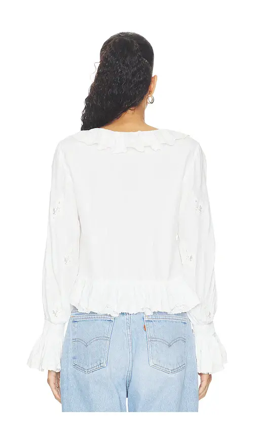 Alice + Olivia Alice + Olivia Skye Lace Applique V Neck Ruffle Cropped Blouse | Thumbnail 3 Alice + Olivia Alice + Olivia Skye Lace Applique V Neck Ruffle Cropped Blouse | Thumbnail 3
