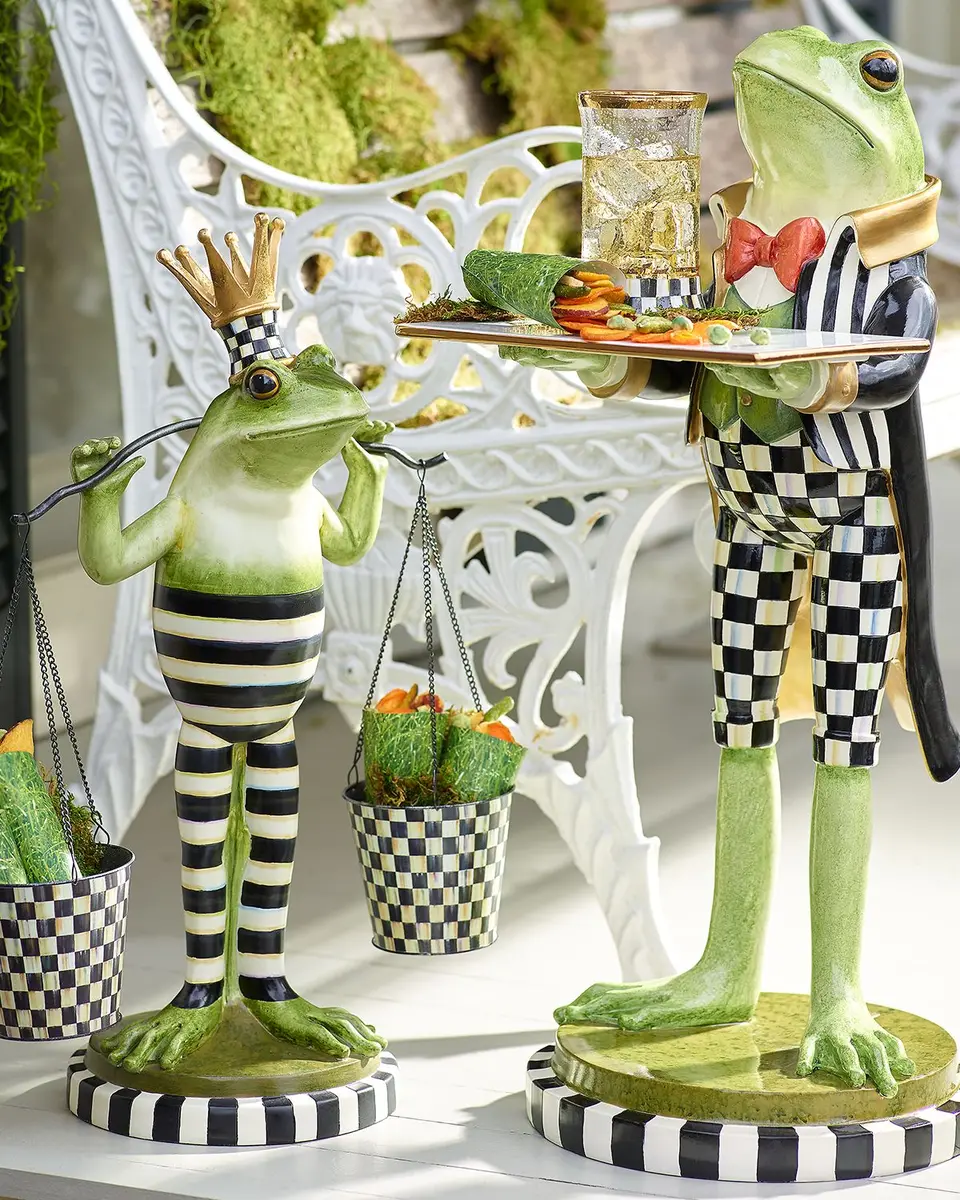 MacKenzie-Childs Fergal the Frog Butler | Thumbnail 4