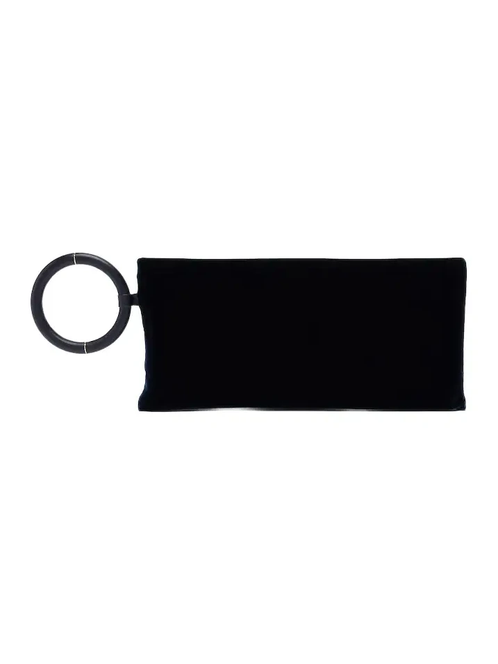 Aura clutch