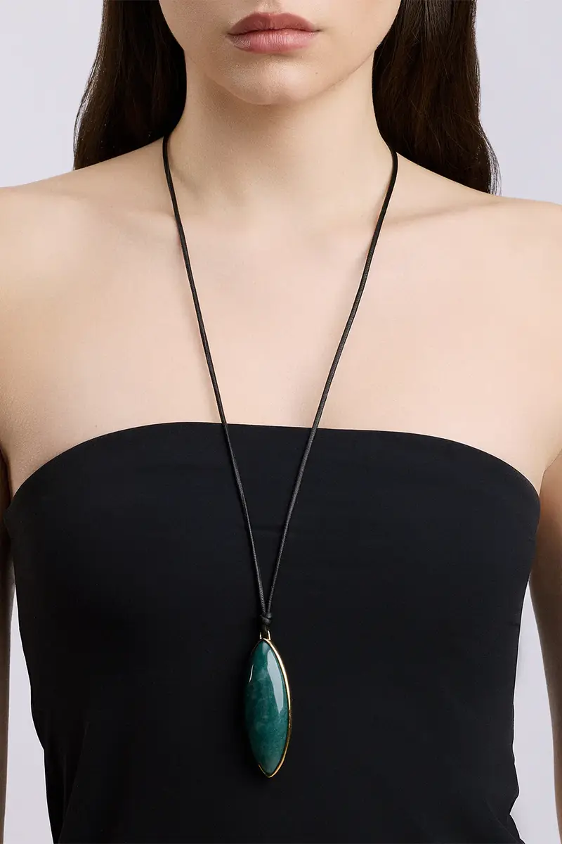 Jennifer Fisher Green Agate Dagger Pendant Necklace | Thumbnail 2 Jennifer Fisher Green Agate Dagger Pendant Necklace | Thumbnail 2