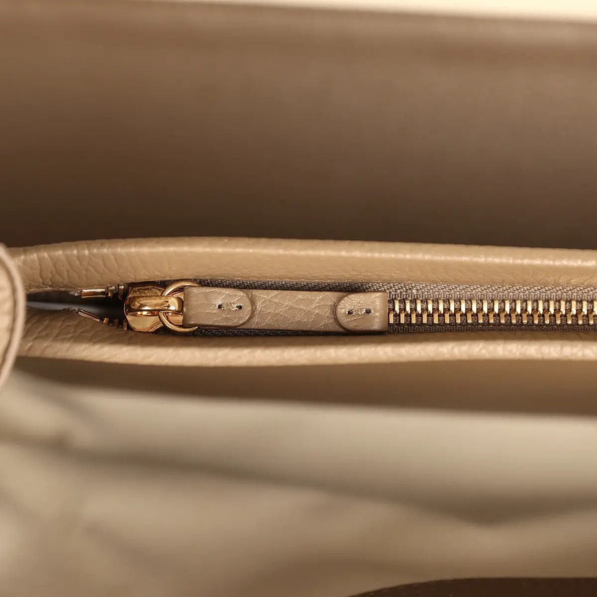 Chanel Chanel Large "Urban Essential" East West Shopping Tote Dark Khaki Caviar Gold Hardware | Thumbnail 8 Chanel Chanel Large "Urban Essential" East West Shopping Tote Dark Khaki Caviar Gold Hardware | Thumbnail 8