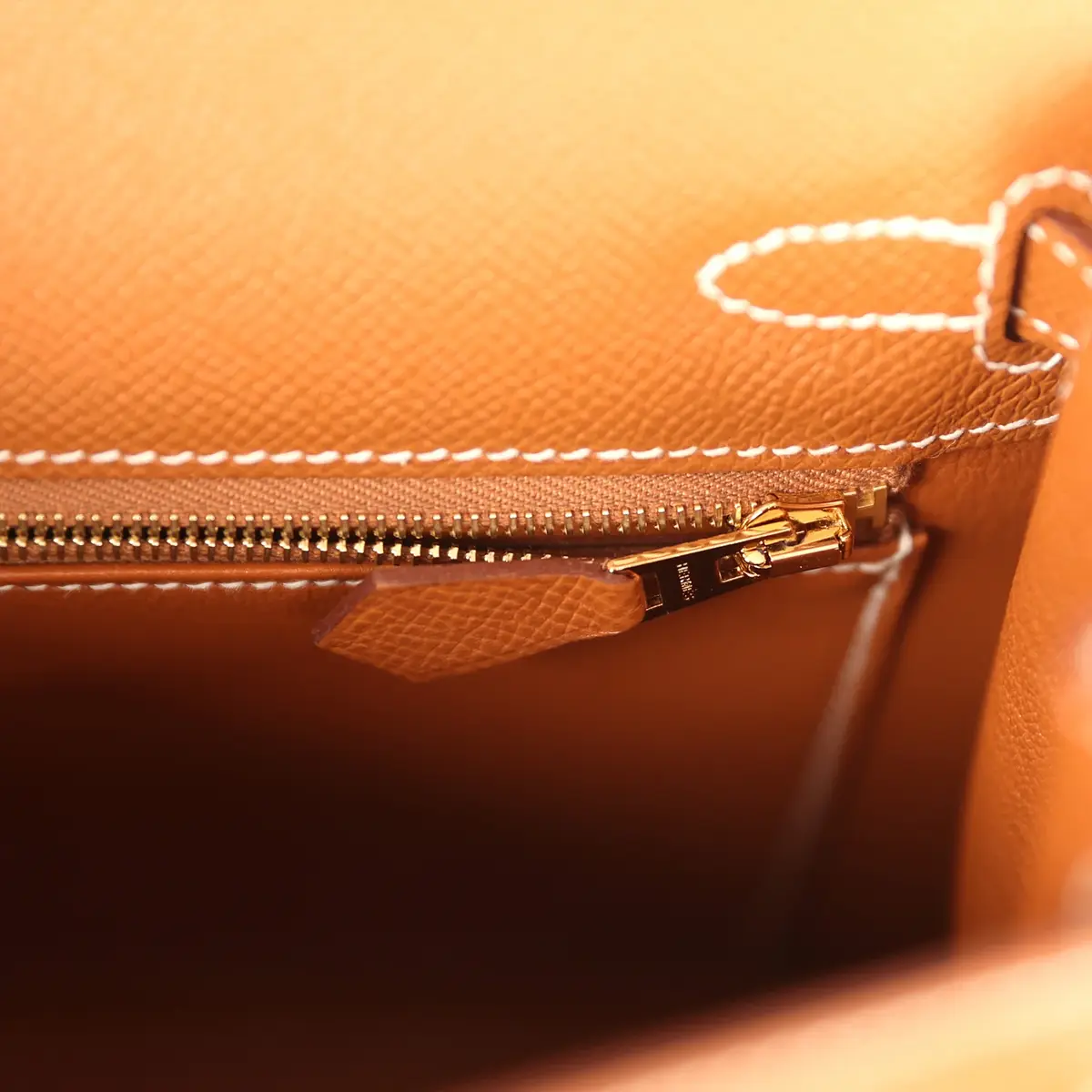 HERMÈS Hermes Kelly Sellier 25 Gold Epsom Gold Hardware | Thumbnail 9 HERMÈS Hermes Kelly Sellier 25 Gold Epsom Gold Hardware | Thumbnail 9
