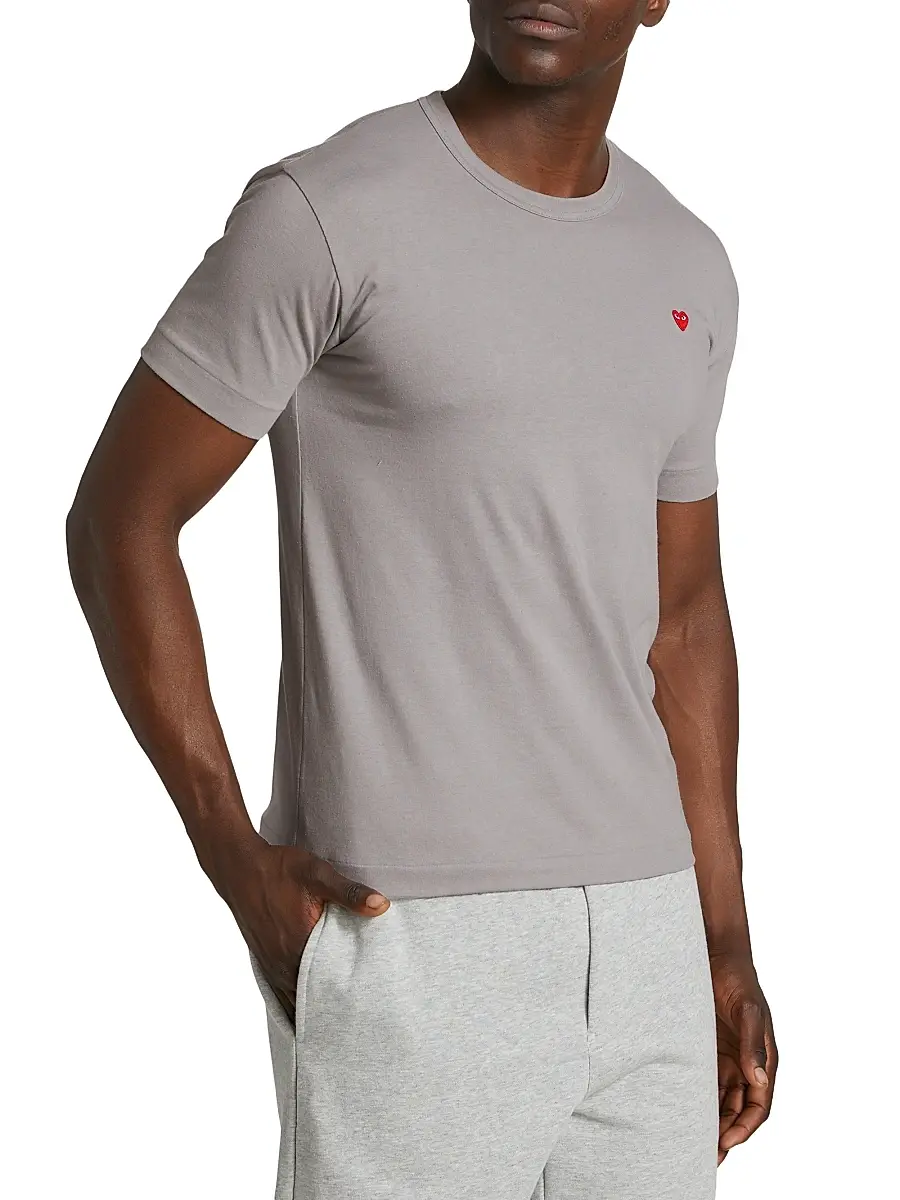 Comme des Garçons PLAY Men Small Heart Crewneck T-Shirt | Thumbnail 4 Comme des Garçons PLAY Men Small Heart Crewneck T-Shirt | Thumbnail 4