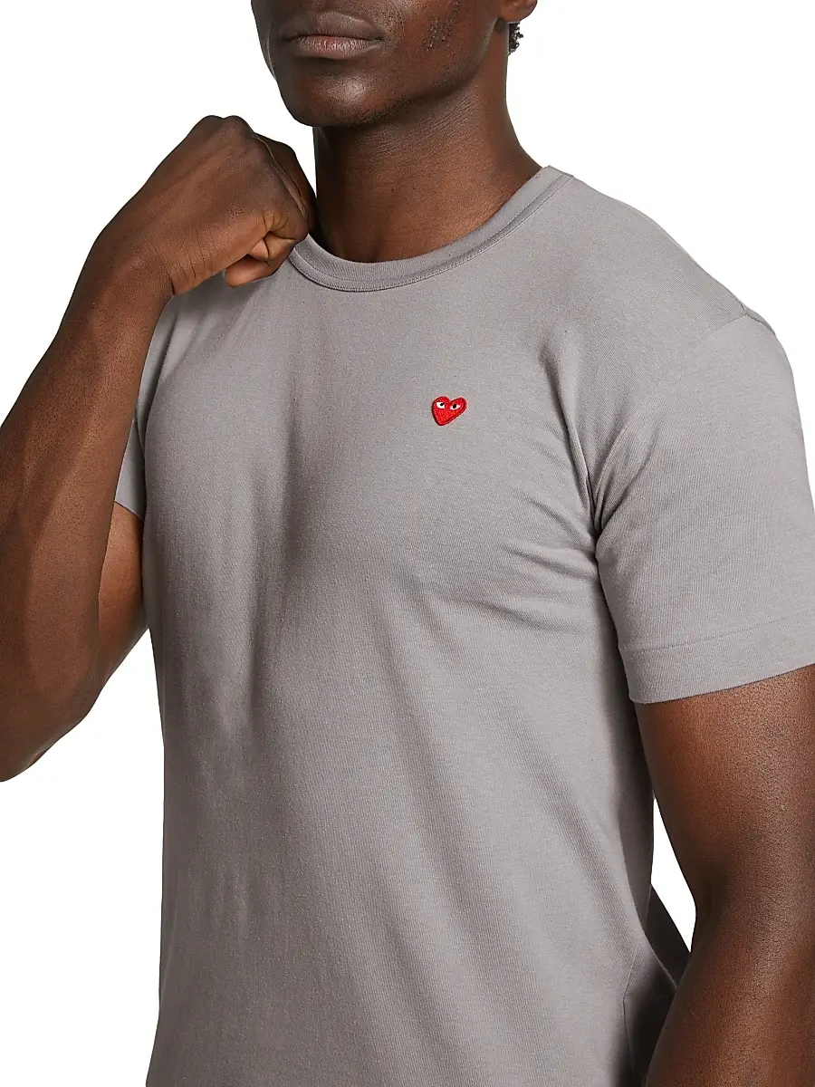 Comme des Garçons PLAY Men Small Heart Crewneck T-Shirt | Thumbnail 6 Comme des Garçons PLAY Men Small Heart Crewneck T-Shirt | Thumbnail 6