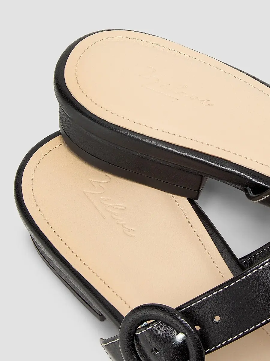 22élevé Women's Double Buckle Leather Flat Sandals | Thumbnail 5