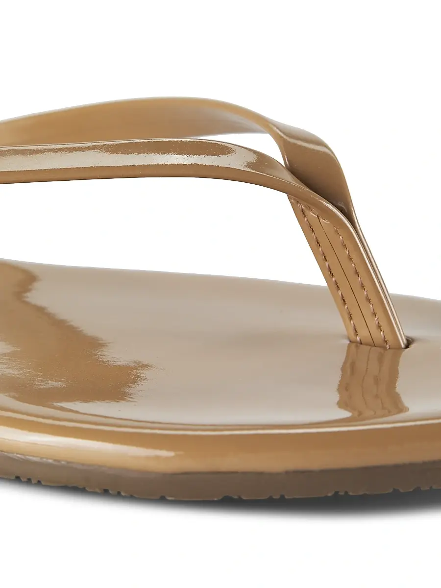 TKEES Women's Foundations Gloss Patent Leather Flip Flops | Thumbnail 6 TKEES Women's Foundations Gloss Patent Leather Flip Flops | Thumbnail 6