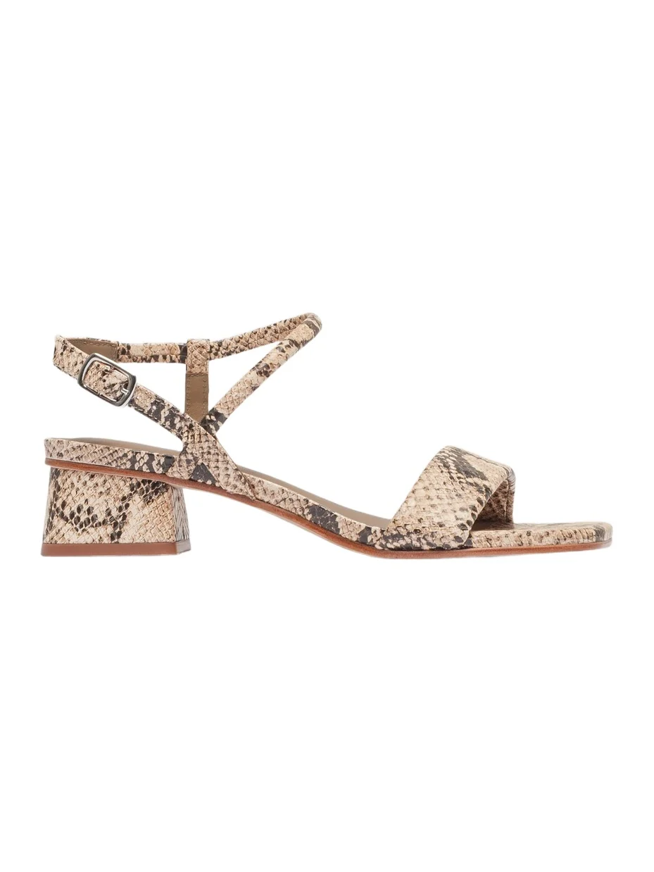 Women's Josei Low Heel Sandals Women's Josei Low Heel Sandals