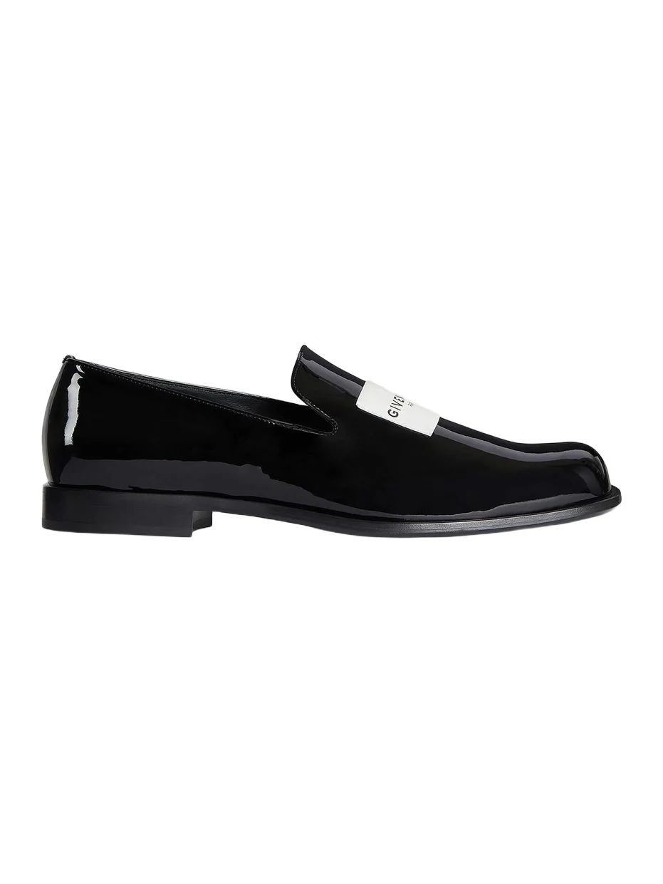 Givenchy Men's Label Loafers in Shiny Leather - Black