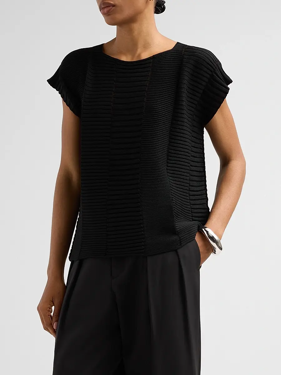 Issey Miyake Women's Column Knit Short-Sleeve Top | Thumbnail 4