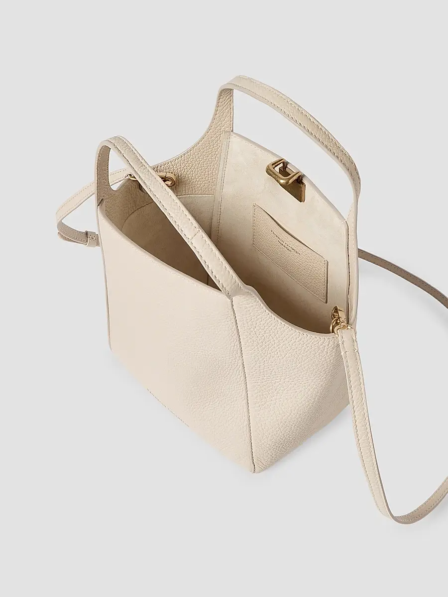 Brunello Cucinelli Women's Sartorial Small Bucket Bag in Soft Grained Leather | Thumbnail 4 Brunello Cucinelli Women's Sartorial Small Bucket Bag in Soft Grained Leather | Thumbnail 4